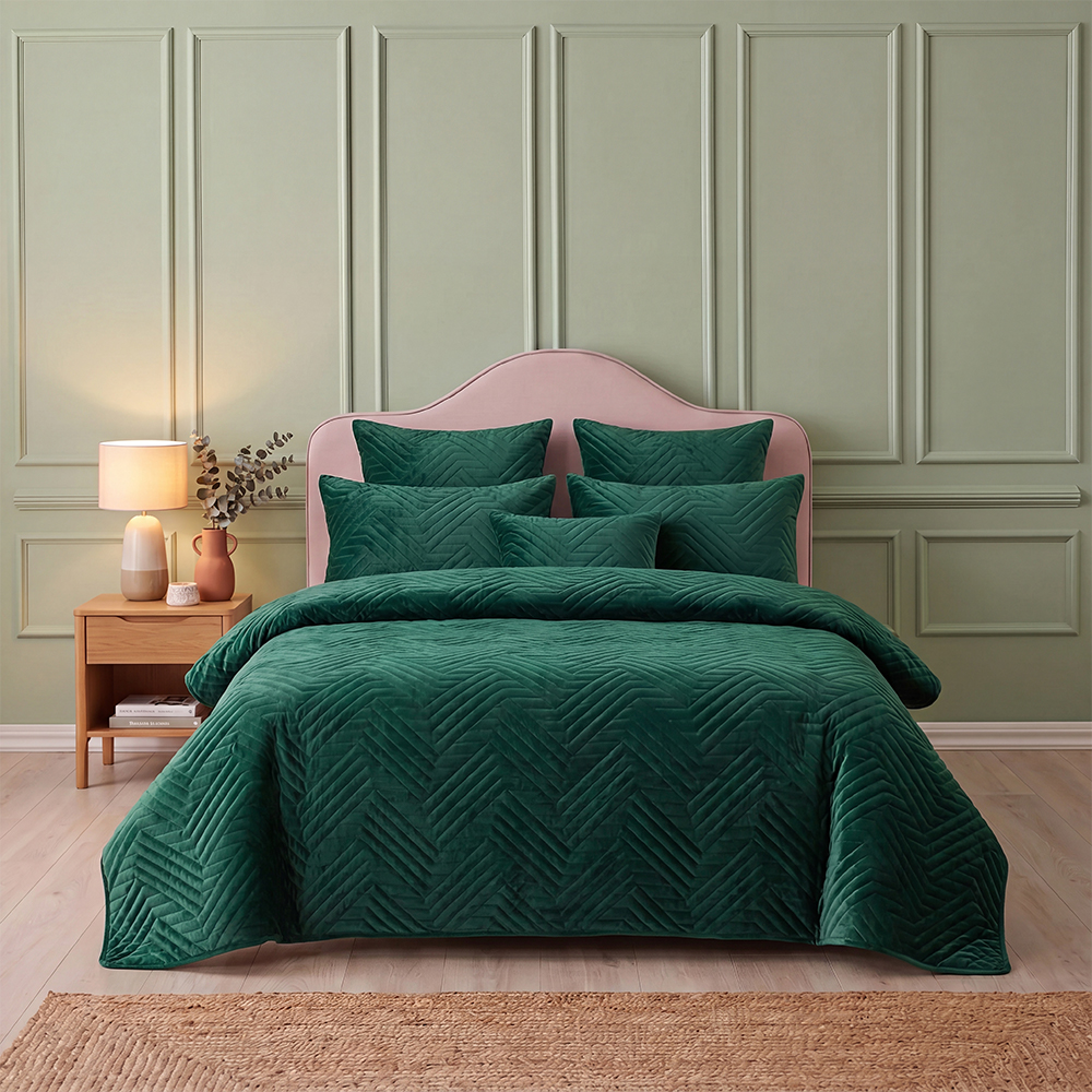 Emerald Green Chevron Velvet Quilt Set Cotton Blend Microfiber Bedspread Coverlet